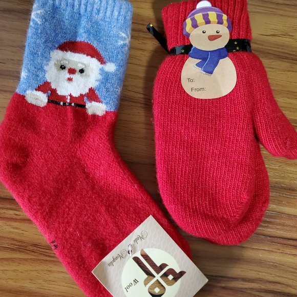 Kids mittens &socks gift set - Picture 3 of 3